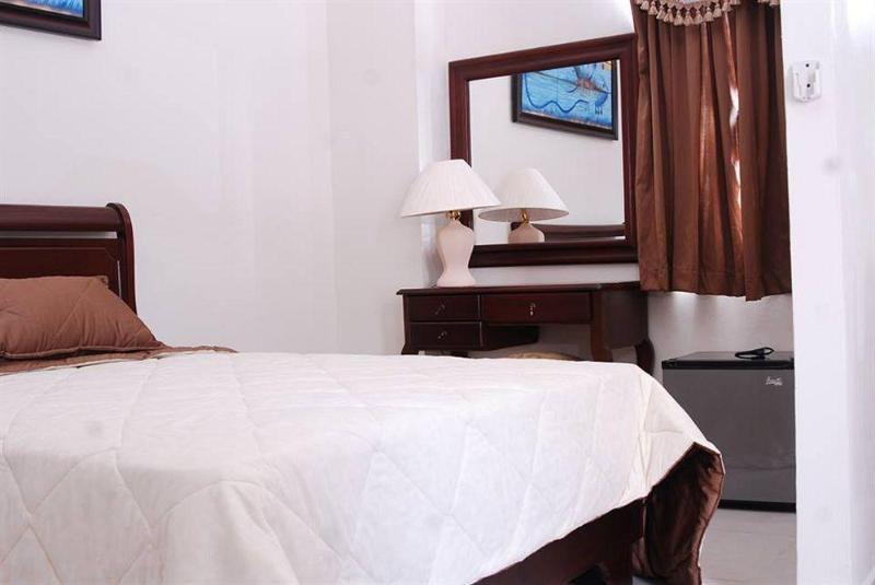 Hotel Luis V Санто-Доминго Экстерьер фото